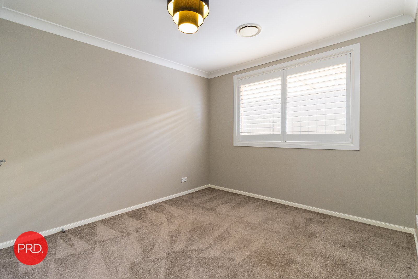 18 Simms Drive BUNGENDORE 17