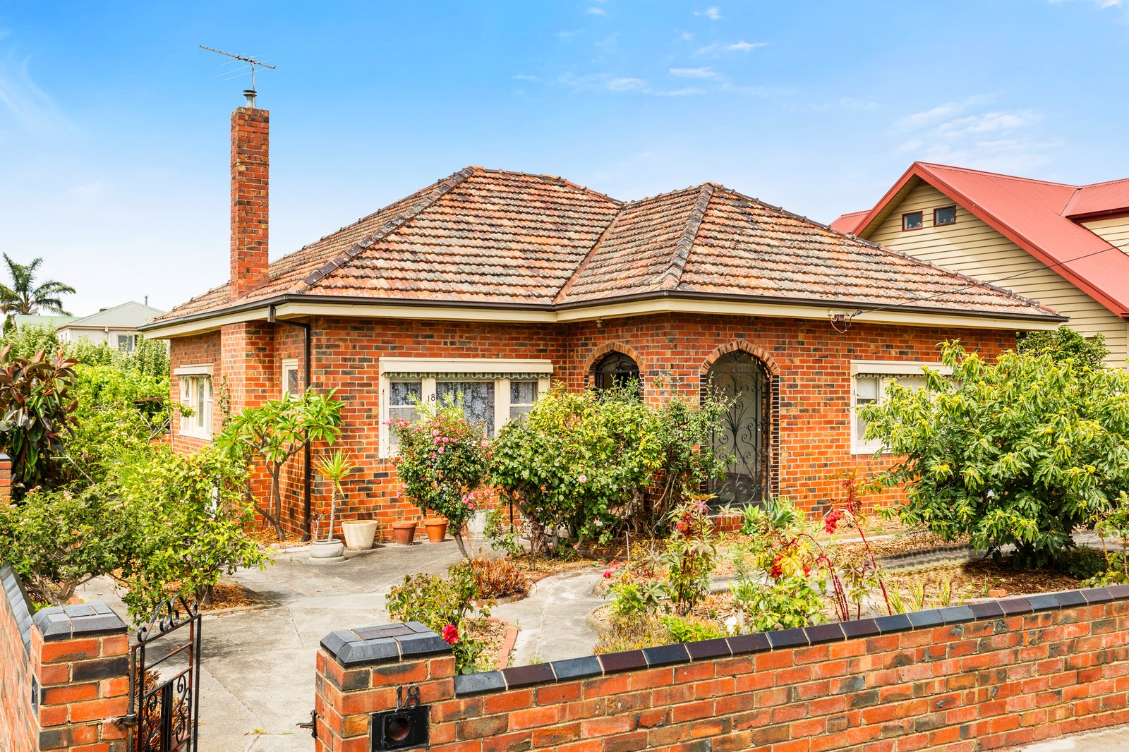 Gallery: 18 Smith Street