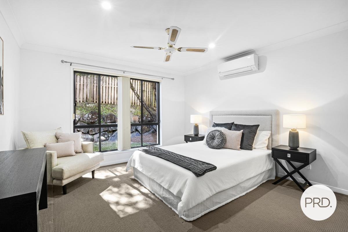 18 Solitaire Place ROBINA 7