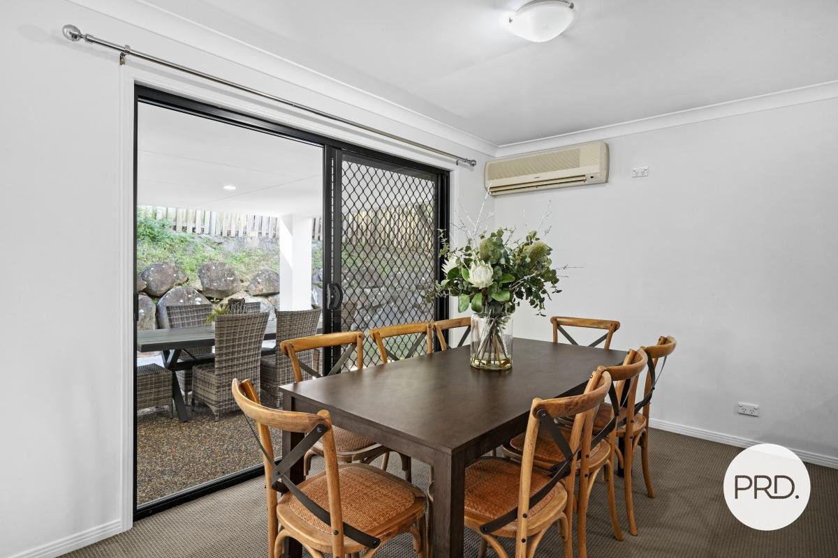 18 Solitaire Place ROBINA 4
