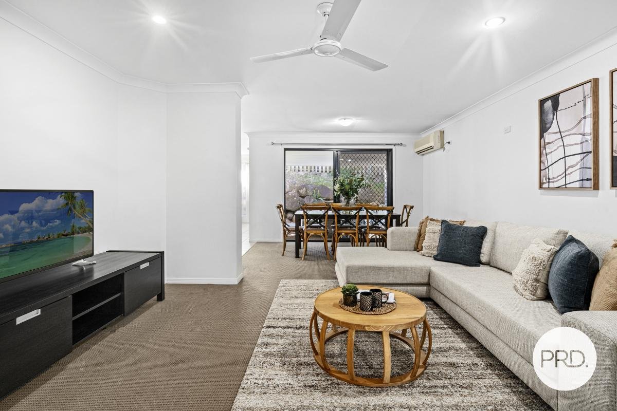 18 Solitaire Place ROBINA 5