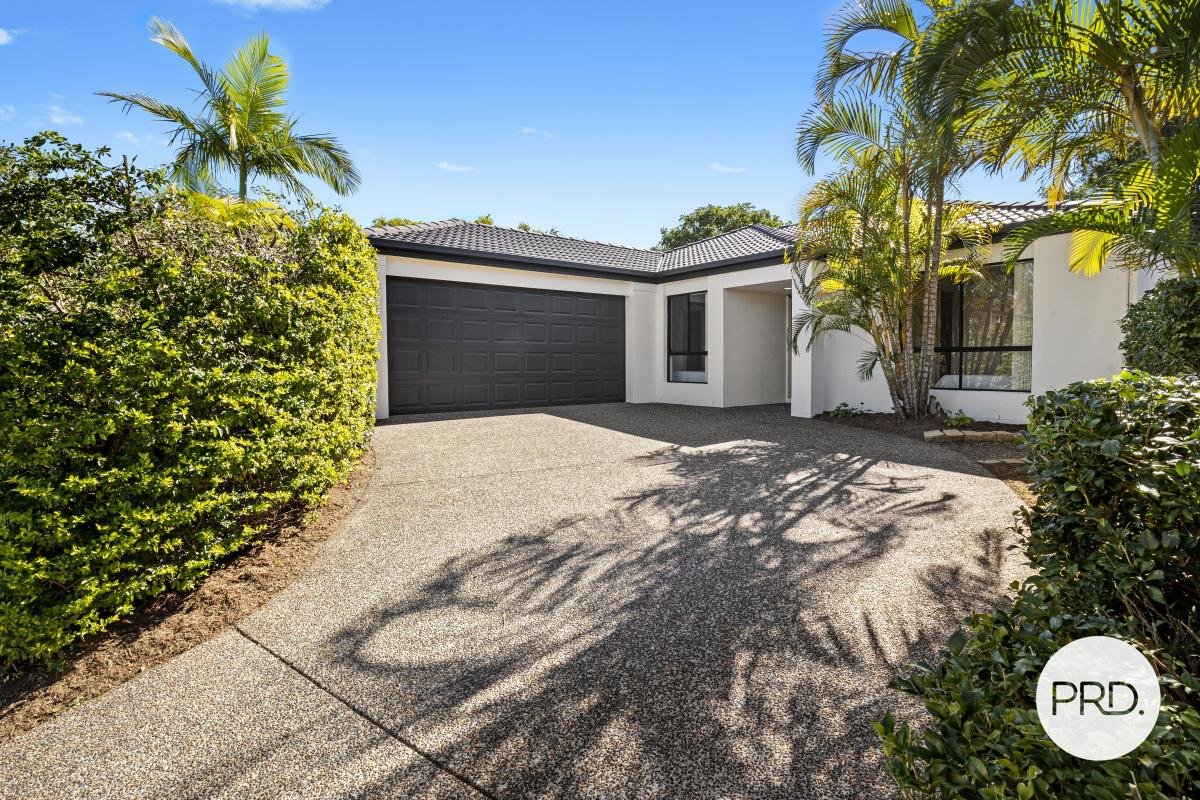 18 Solitaire Place ROBINA 1