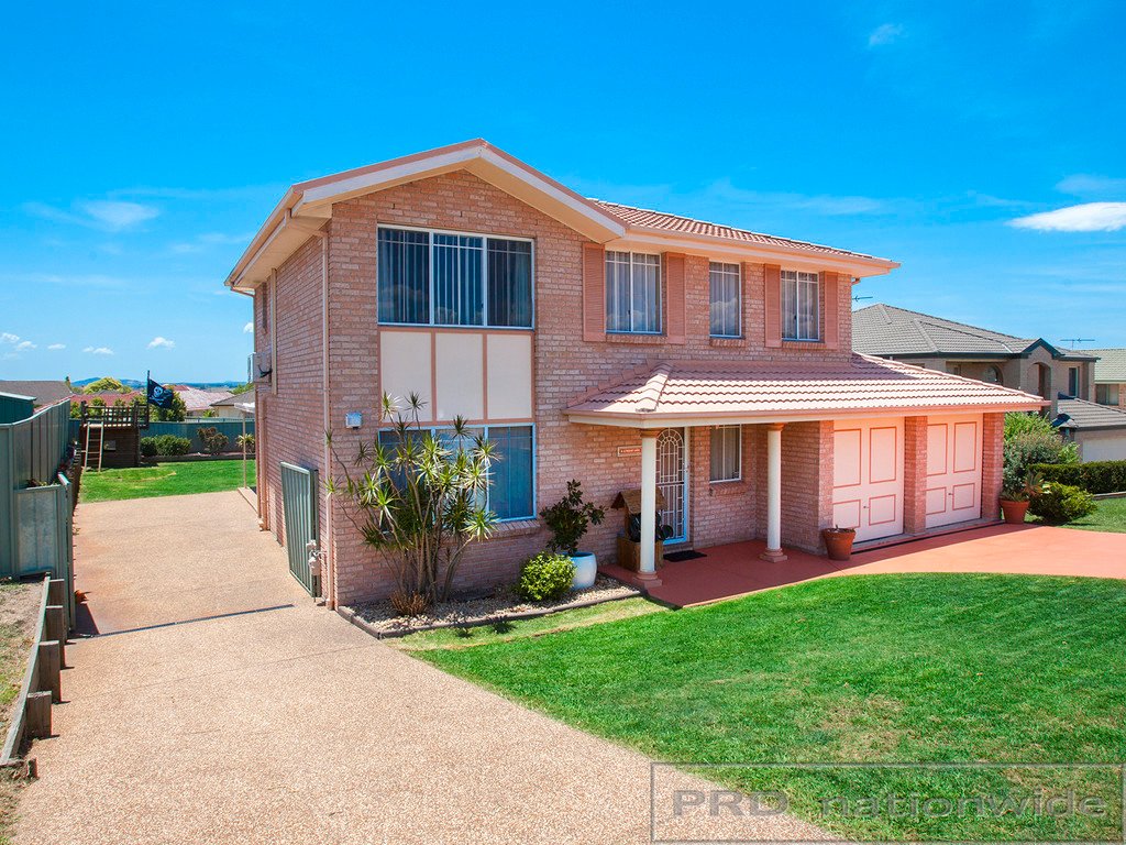 18 Somerset Drive THORNTON 2