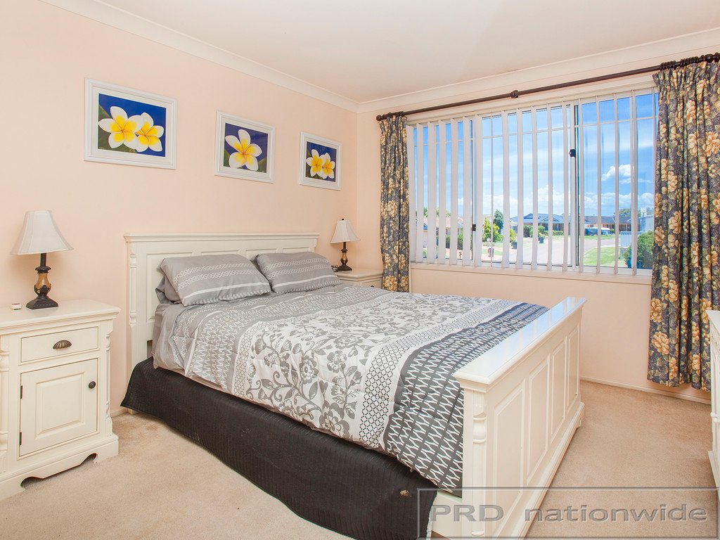 18 Somerset Drive THORNTON 16