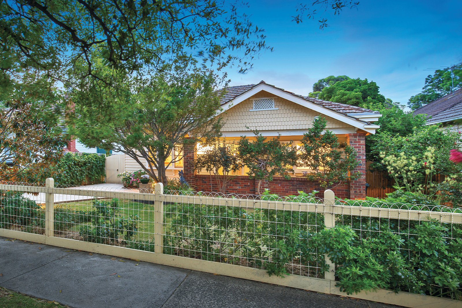 18 Somerset Road, Glen Iris, VIC