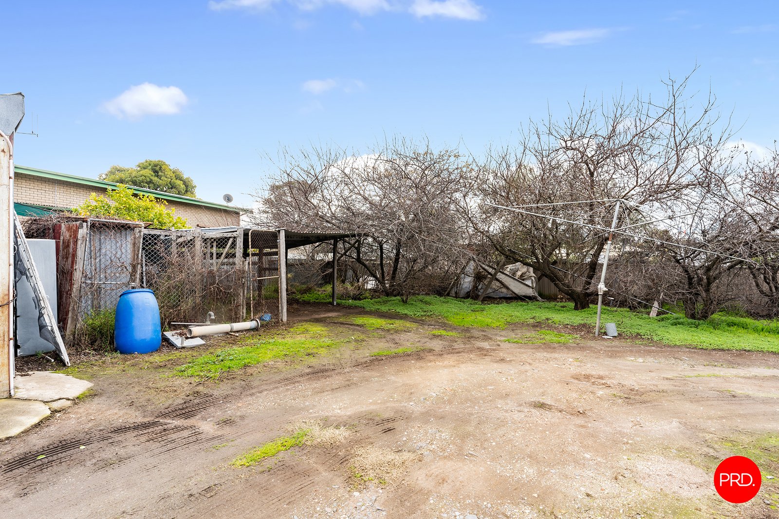 18 Sparrowhawk Road LONG GULLY 11