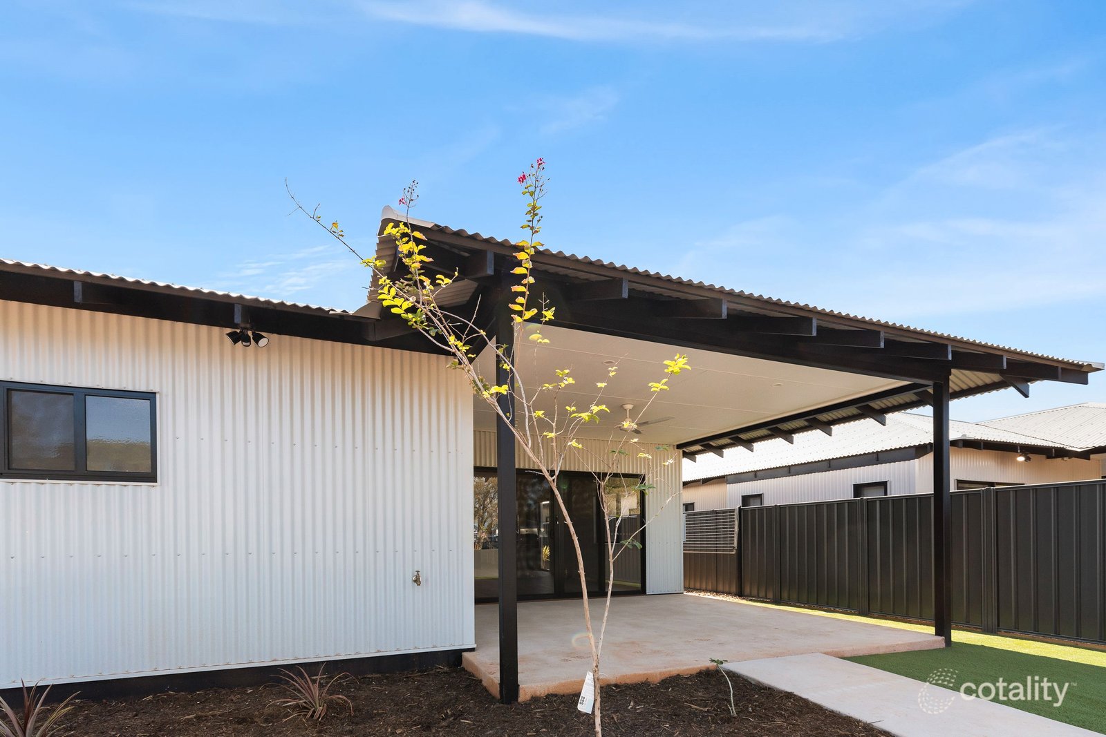18 Spoonbill Avenue DJUGUN 10