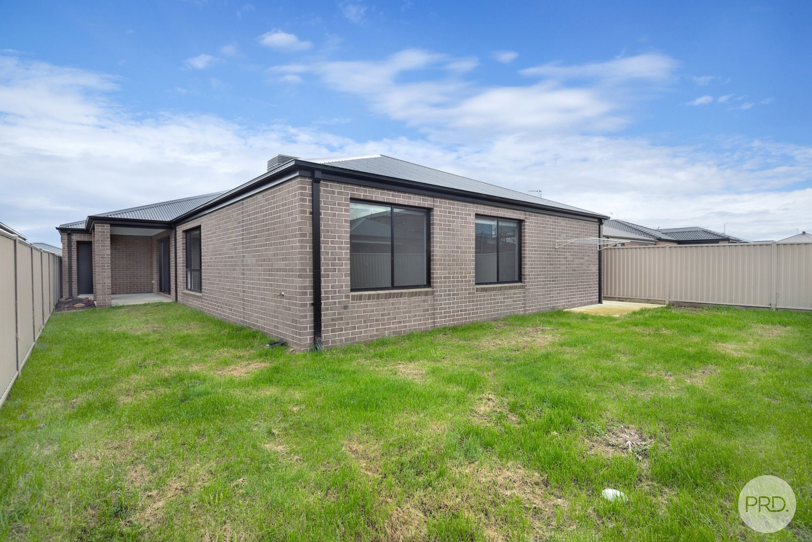 18 Spoonbill Avenue WINTER VALLEY 13