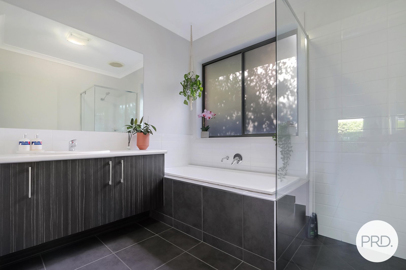 18 Strauss Street SPRINGDALE HEIGHTS 6