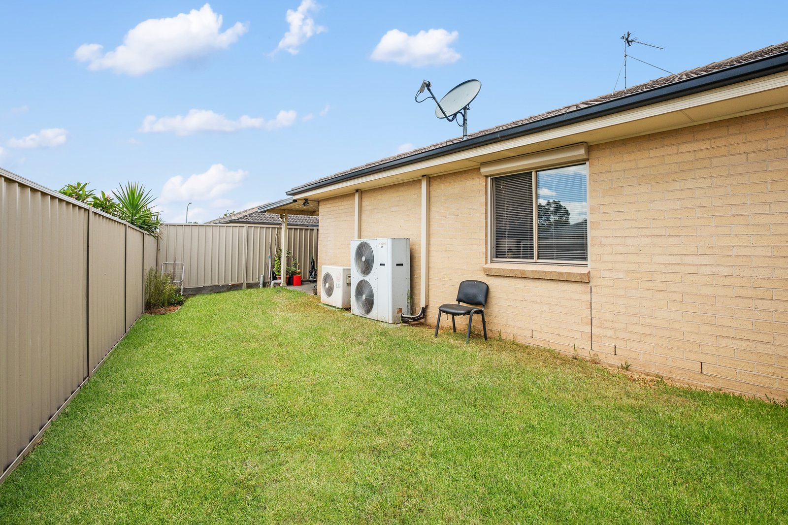 18 Strutt Crescent METFORD 17
