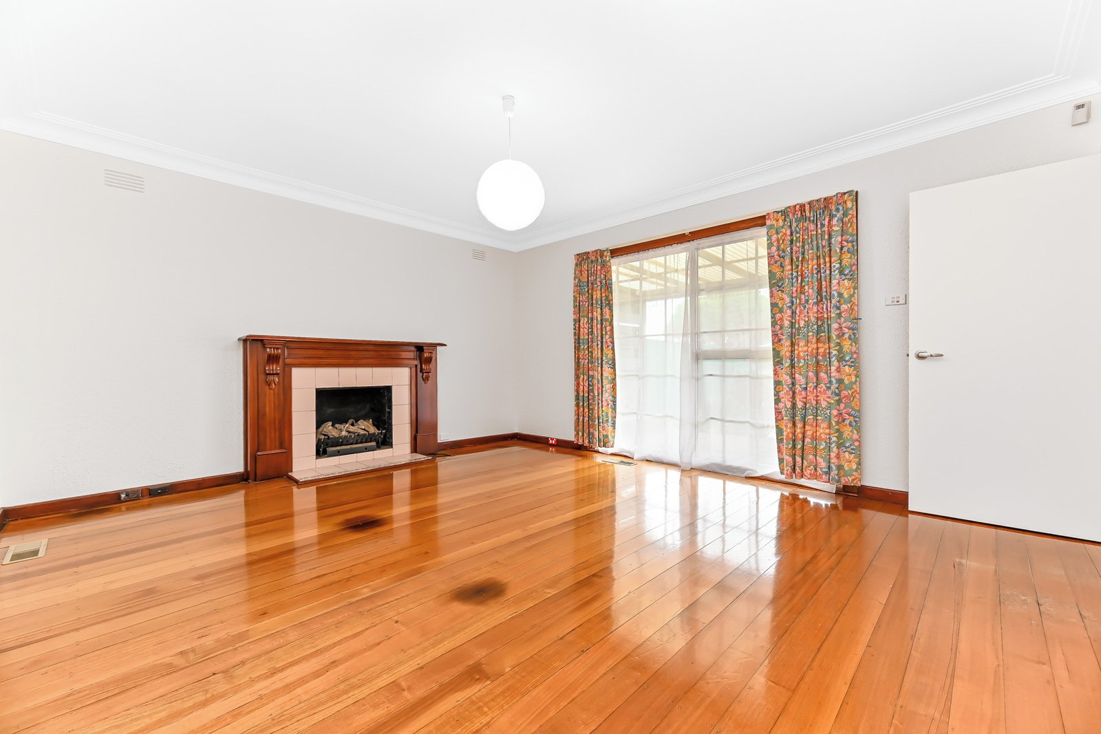 Gallery: 18 Summit Road