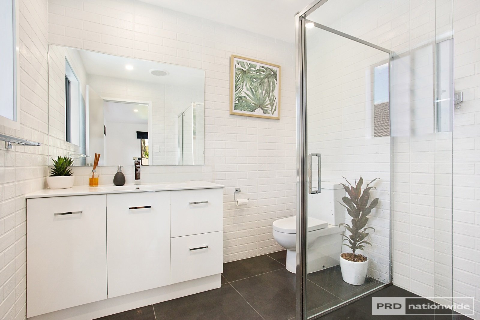 18 Susanne Street SOUTHPORT 10