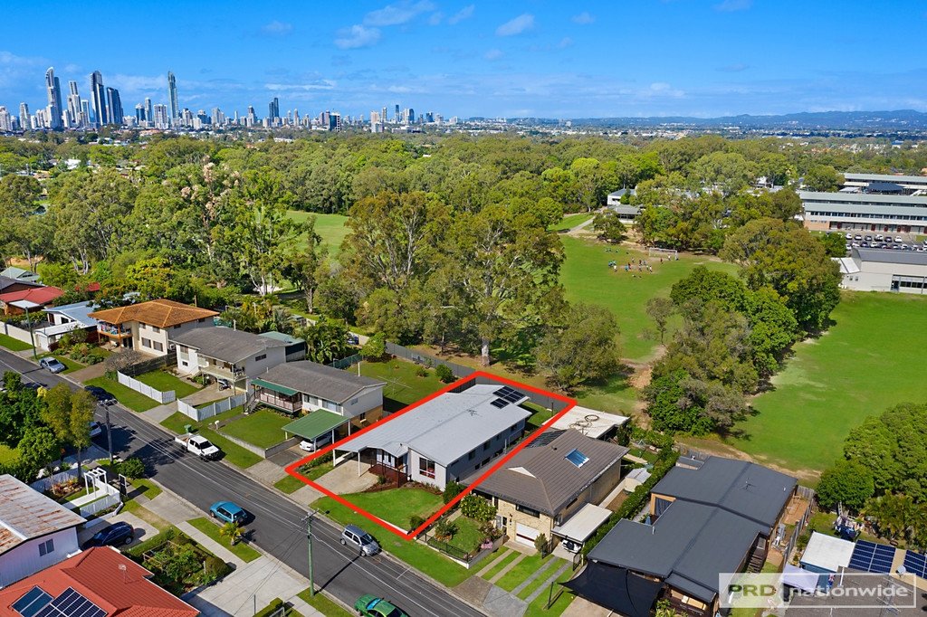 18 Susanne Street SOUTHPORT 13