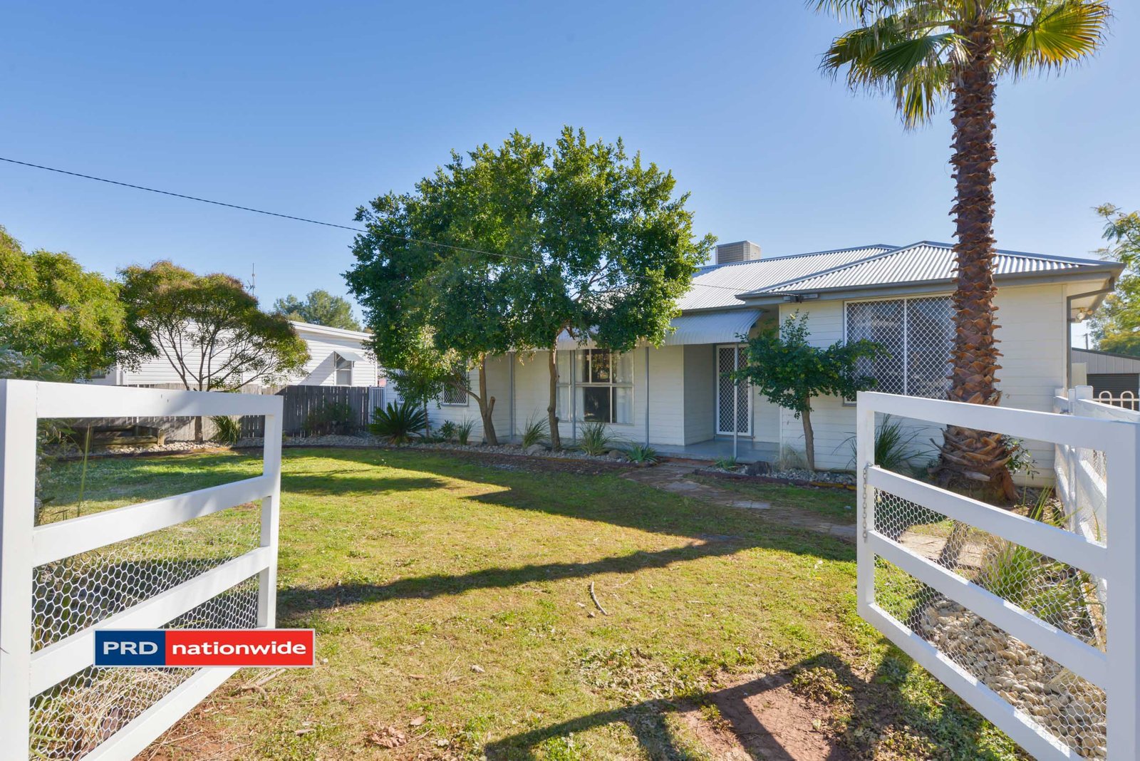 18 Susanne Street TAMWORTH 1