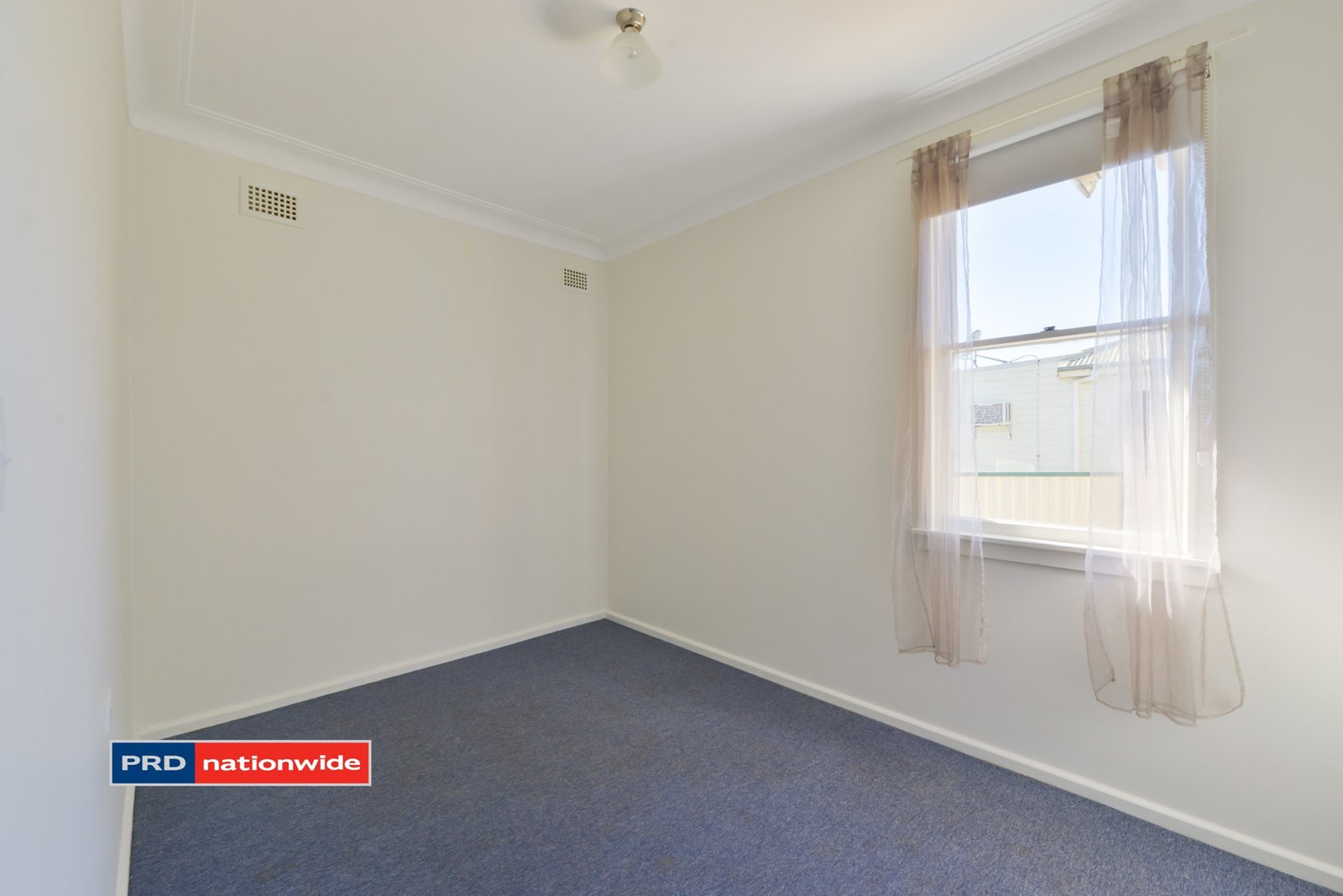 18 Susanne Street TAMWORTH 4