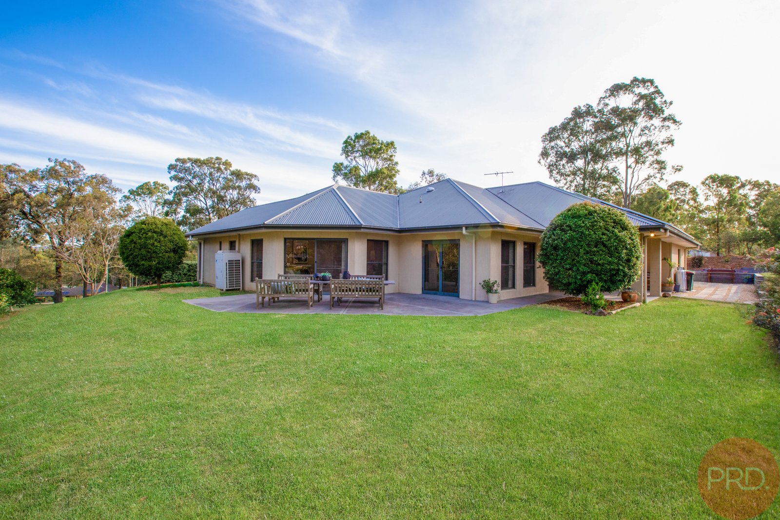 18 Sutton Grove BRANXTON 6