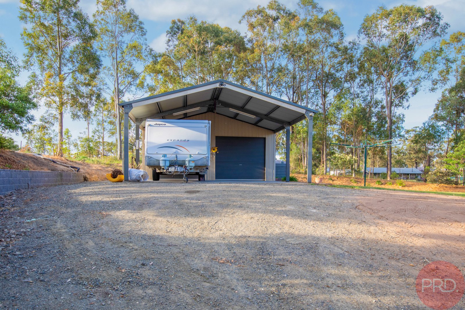 18 Sutton Grove BRANXTON 14