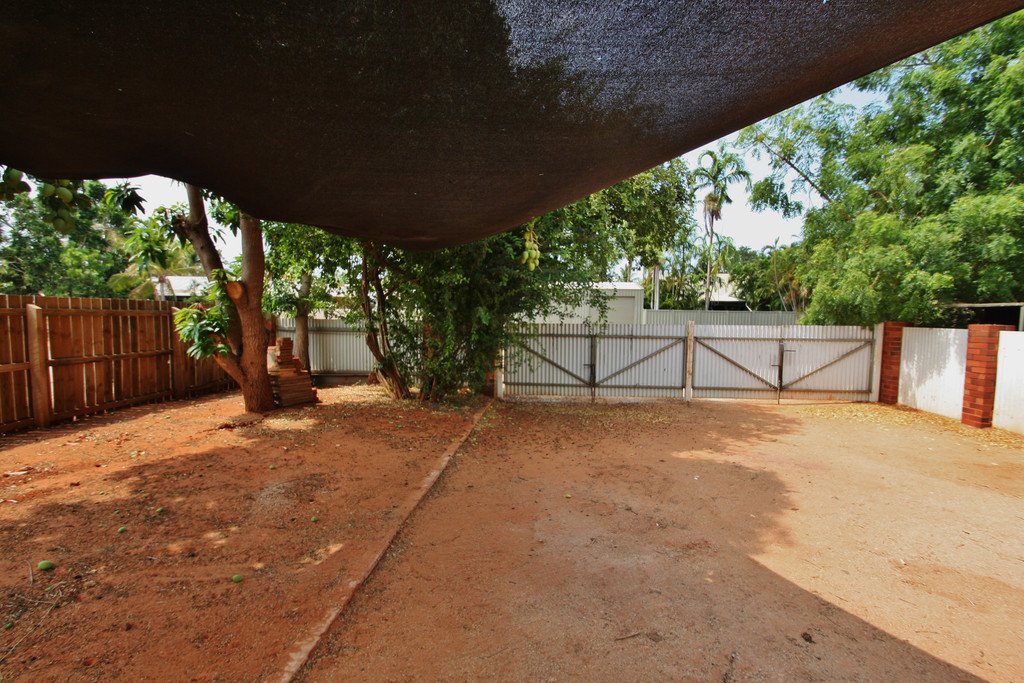 18 Taiji Road CABLE BEACH 16