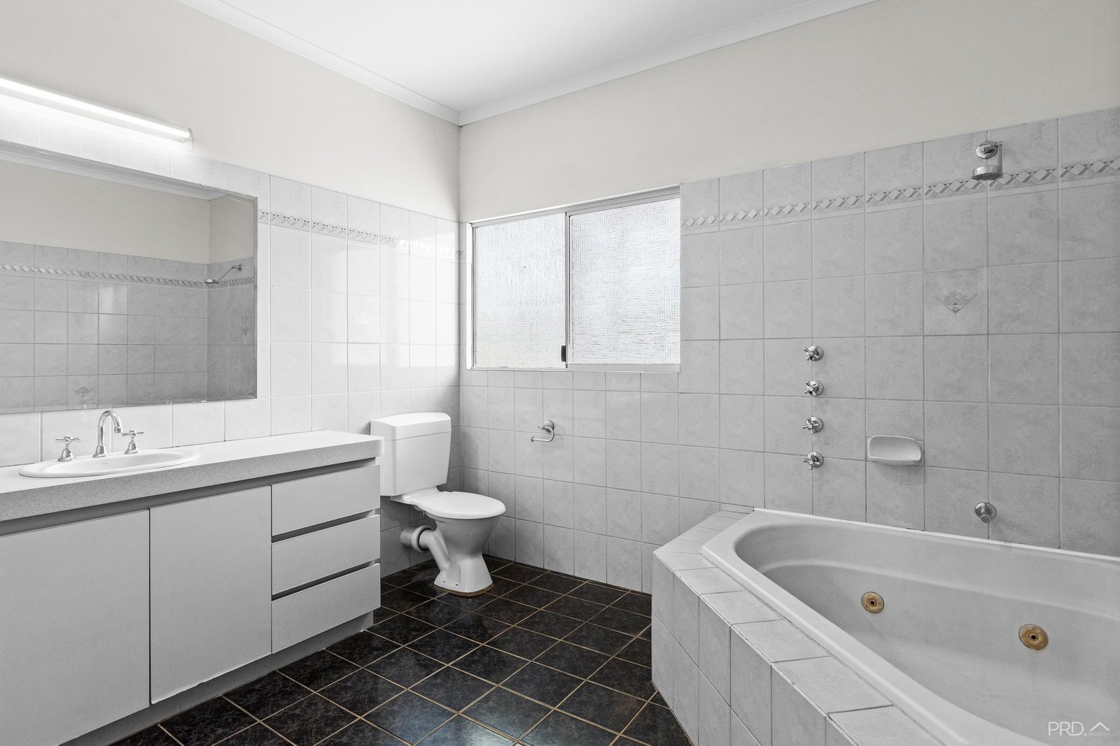 18 Taylor Road CABLE BEACH 22