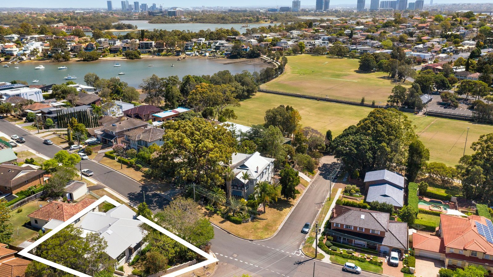 18 Teemer Street, TENNYSON POINT NSW 2111