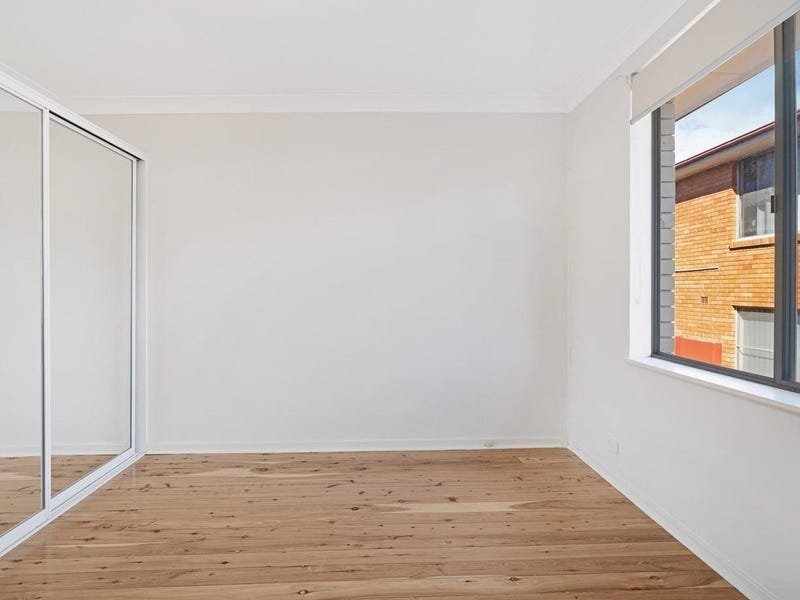 18 Tennyson Street METFORD 7