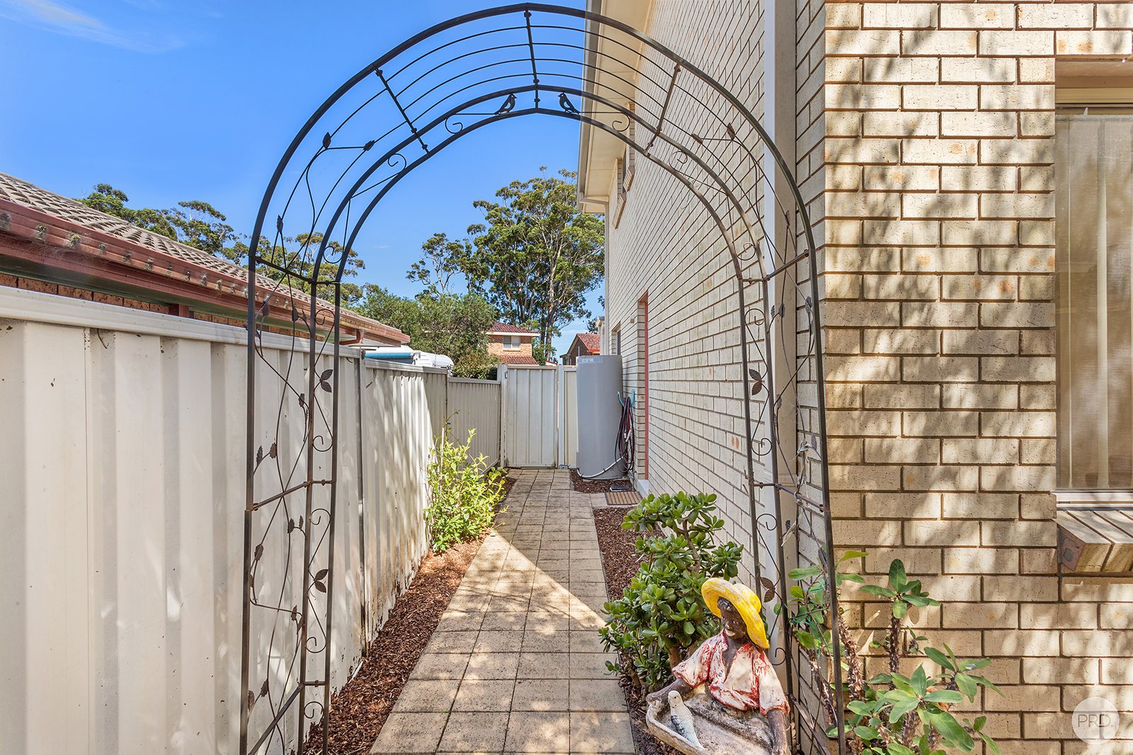 18 The Breakwater  CORLETTE 18