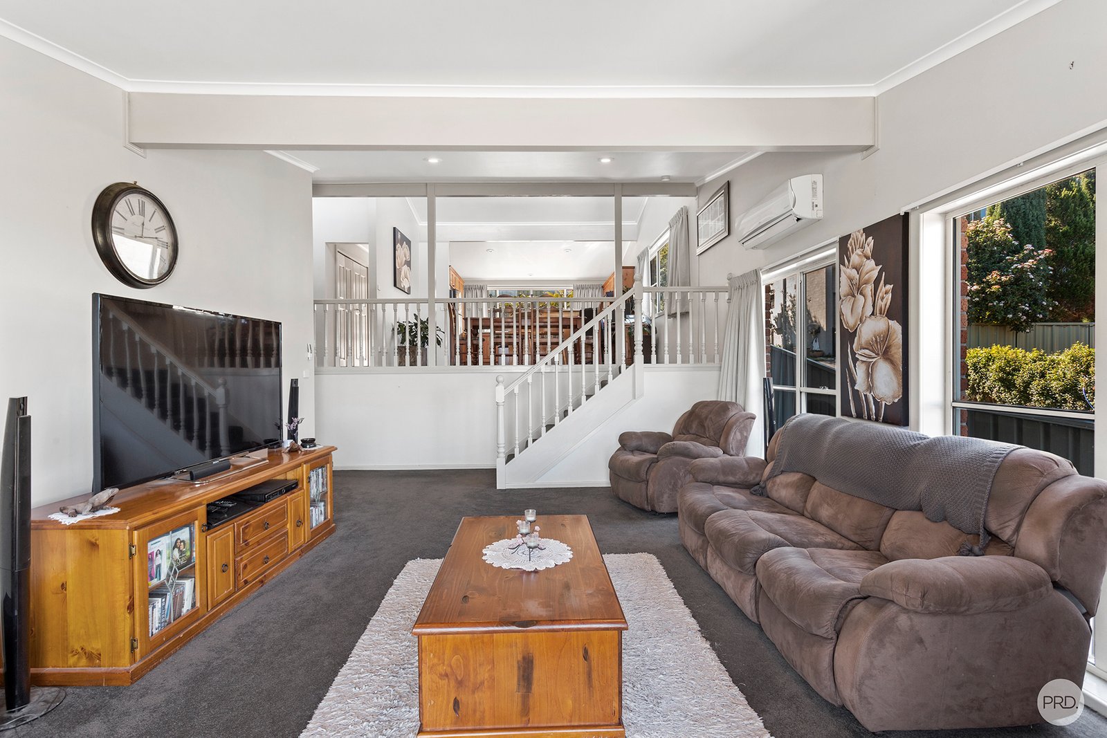 18 The Yardarm  CORLETTE 9