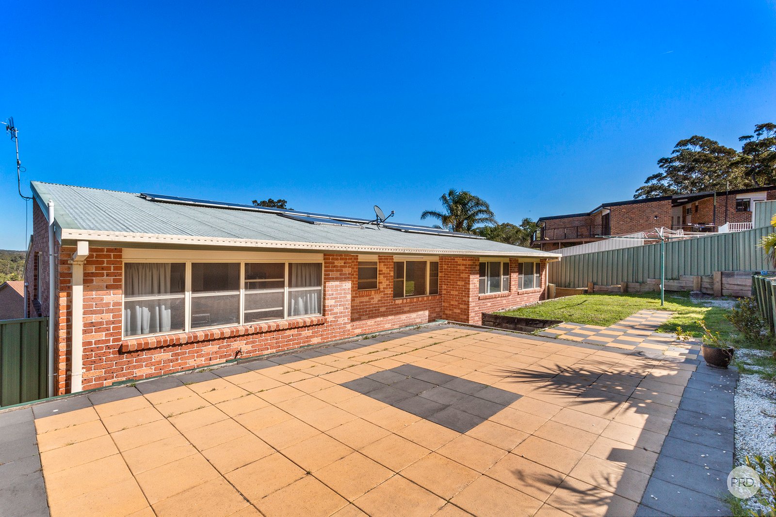 18 The Yardarm  CORLETTE 11