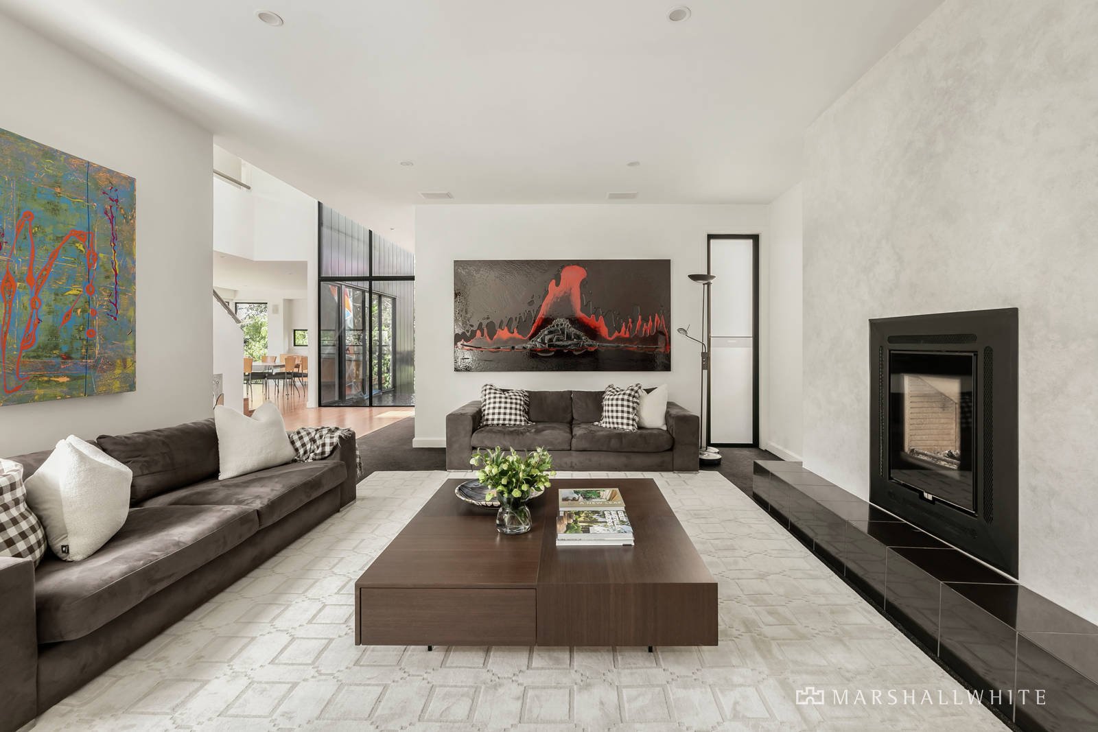 18 Thornbury Crescent, Malvern East, VIC