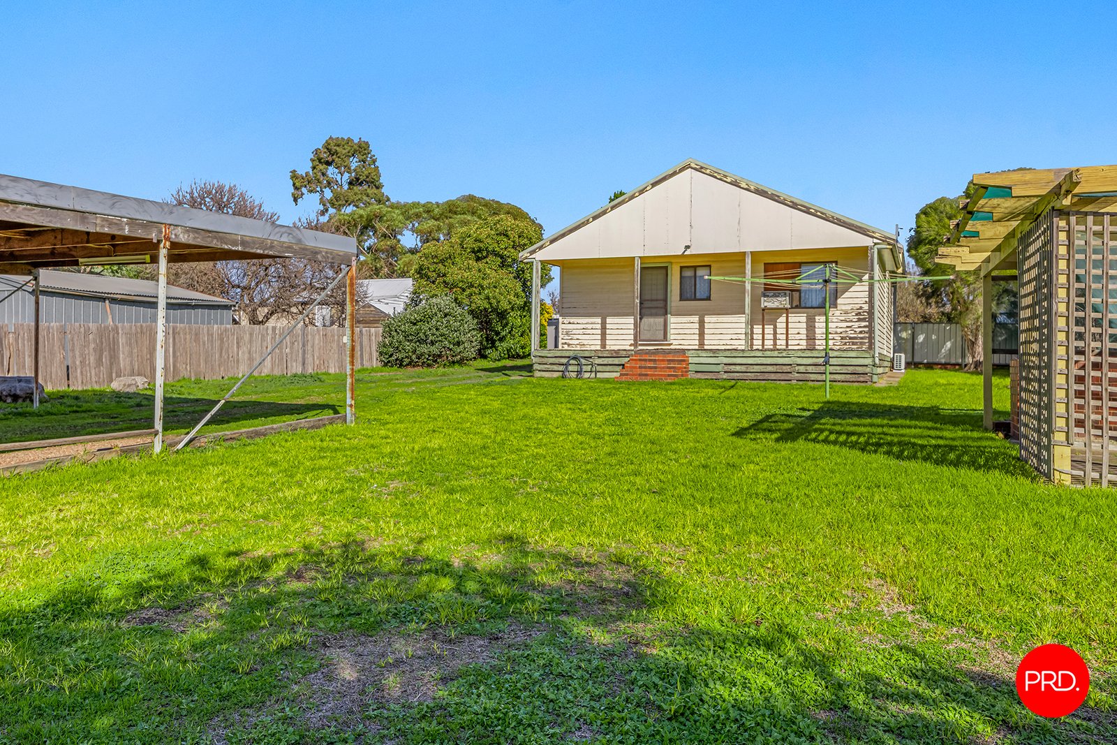 18 Thorpe Street CALIFORNIA GULLY 12