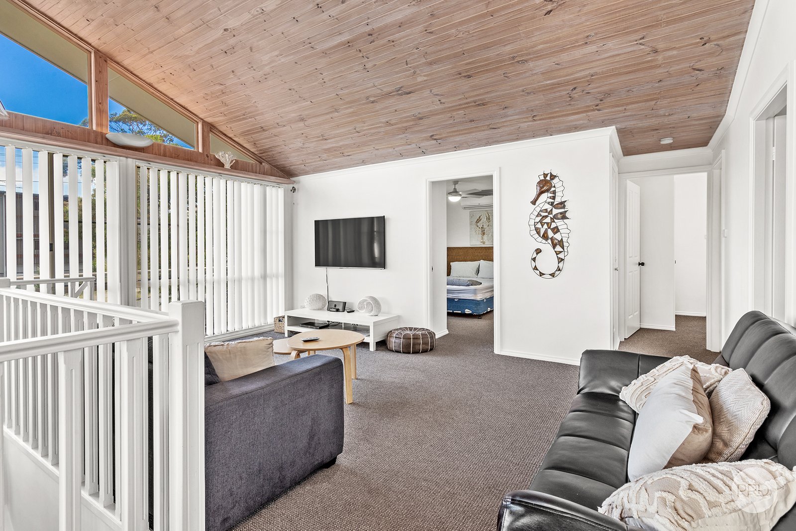 18 Tomaree Road SHOAL BAY 12