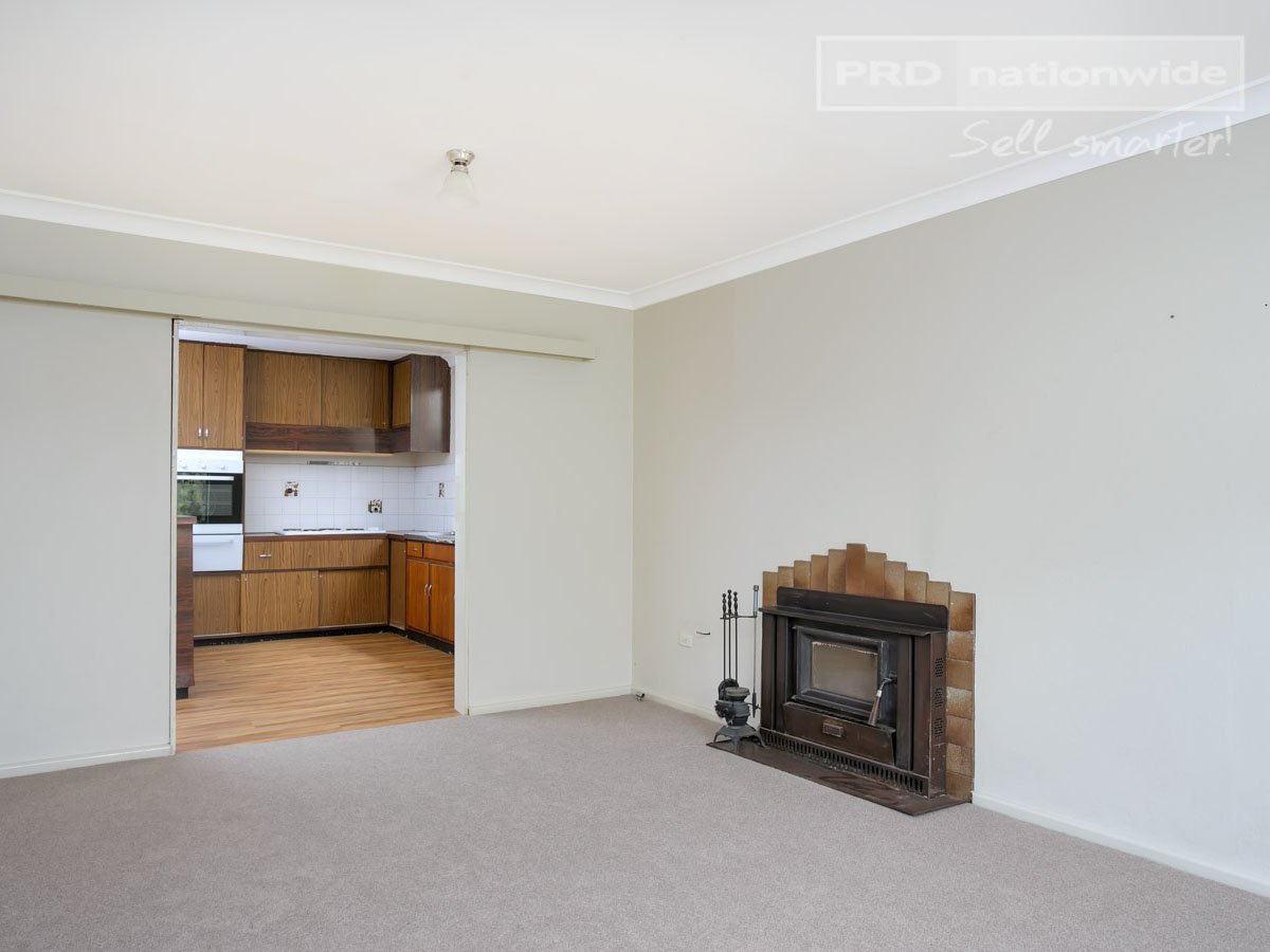 18 Travers Street WAGGA WAGGA 2