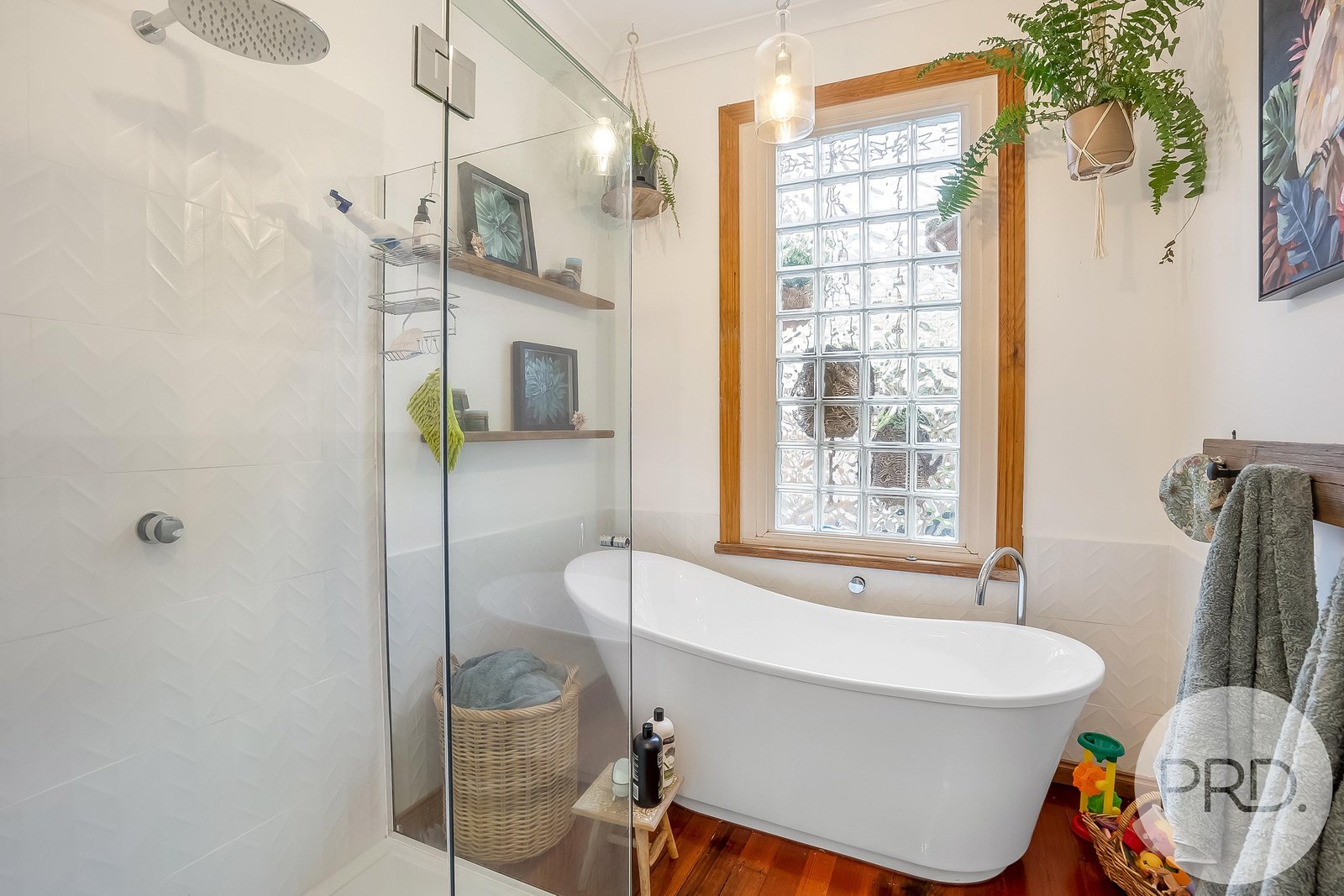 18 Tregear Street MOONAH 13