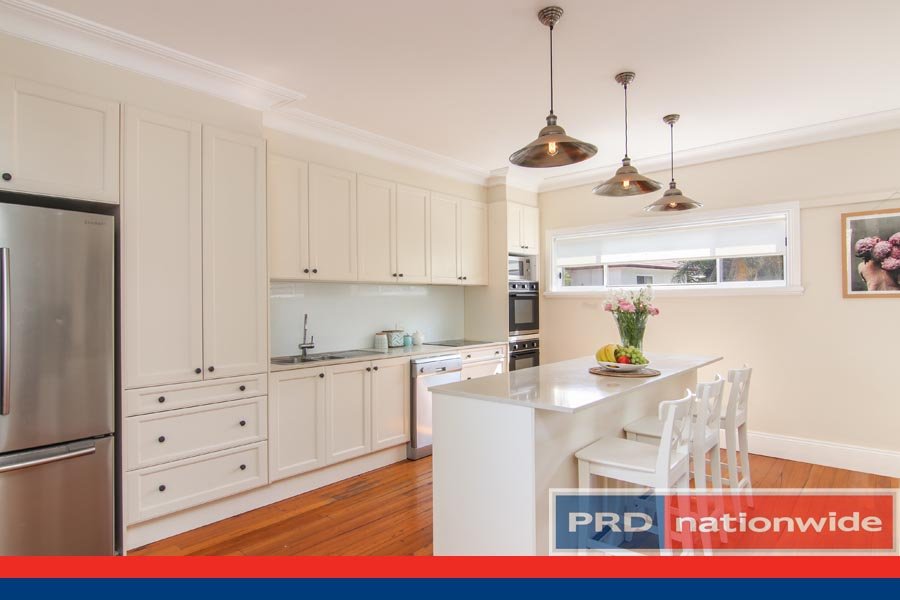 18 Treloar Avenue MORTDALE 3