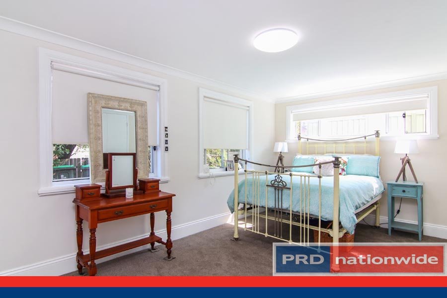 18 Treloar Avenue MORTDALE 12