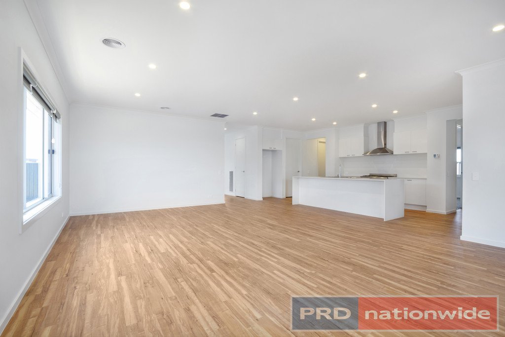 18 Tremain Drive Lucas 8