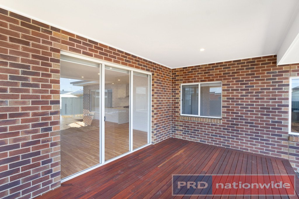 18 Tremain Drive Lucas 16