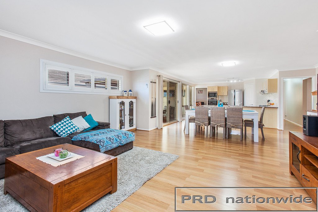 18 Tristania Court THORNTON 4