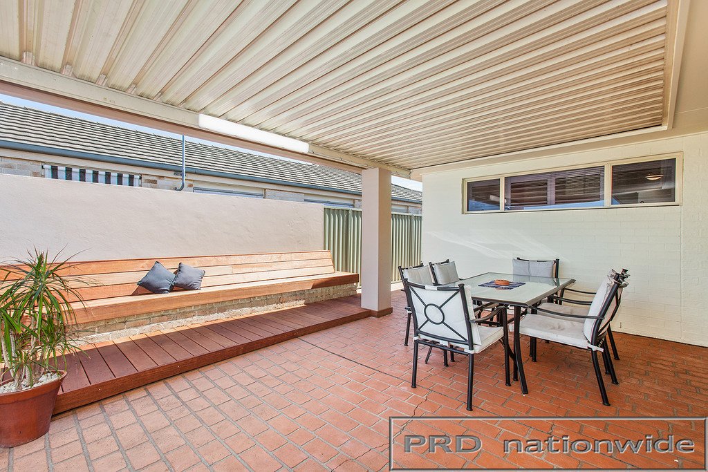 18 Tristania Court THORNTON 12