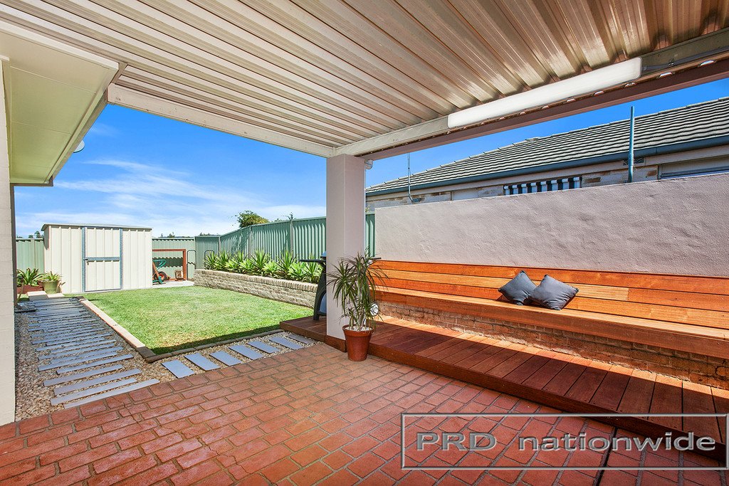 18 Tristania Court THORNTON 13
