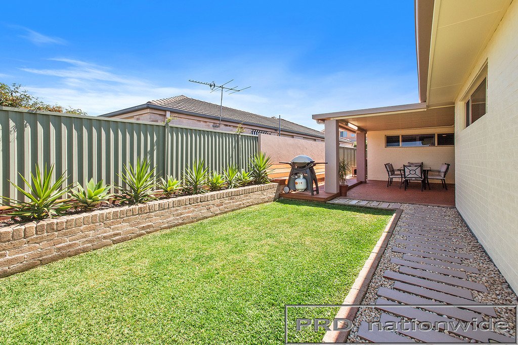 18 Tristania Court THORNTON 15