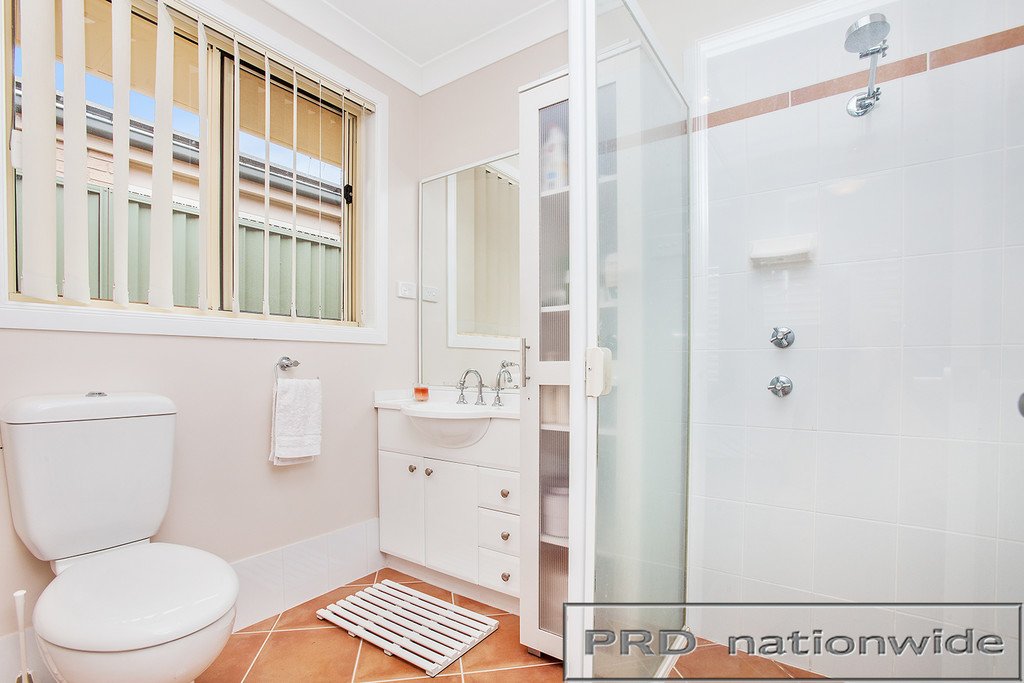 18 Tristania Court THORNTON 18