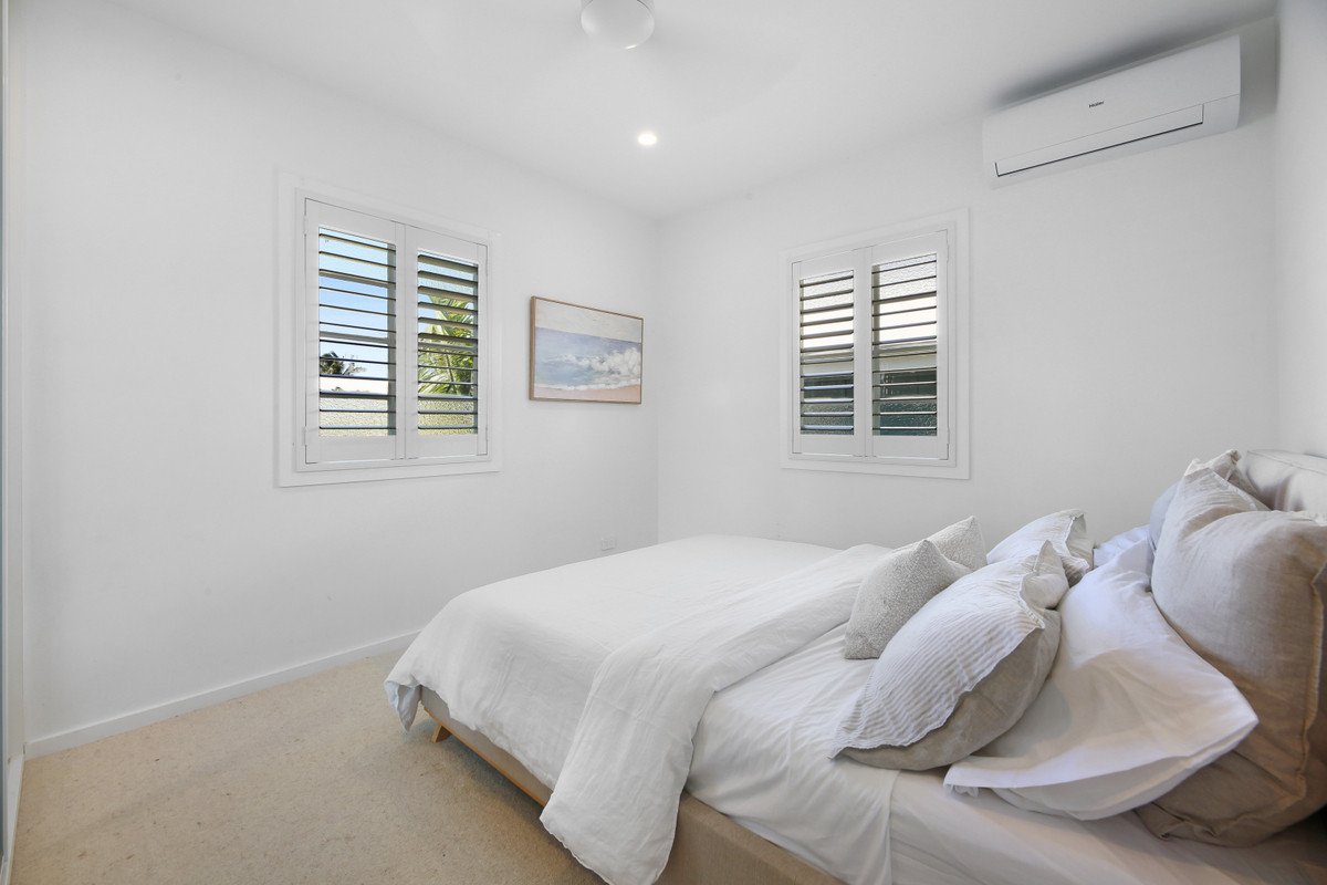 18 Twenty Fourth Avenue PALM BEACH 10