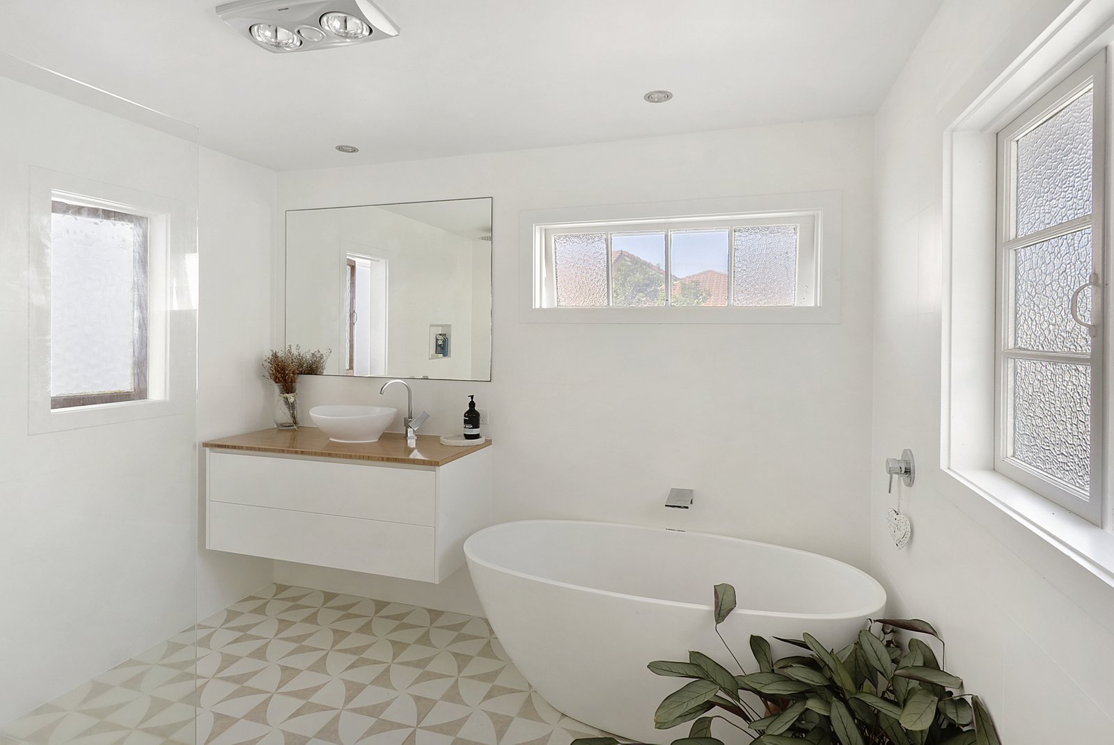 18 Twenty Fourth Avenue PALM BEACH 8