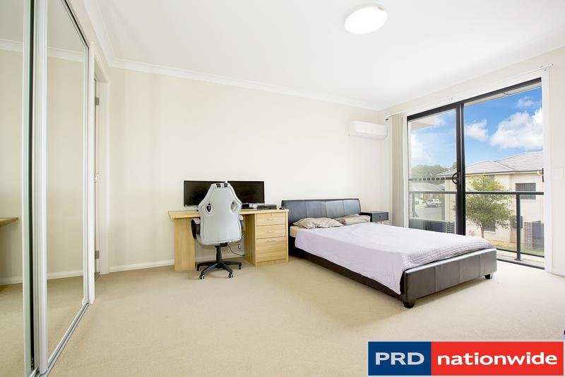 18 Tyler Street JORDAN SPRINGS 7