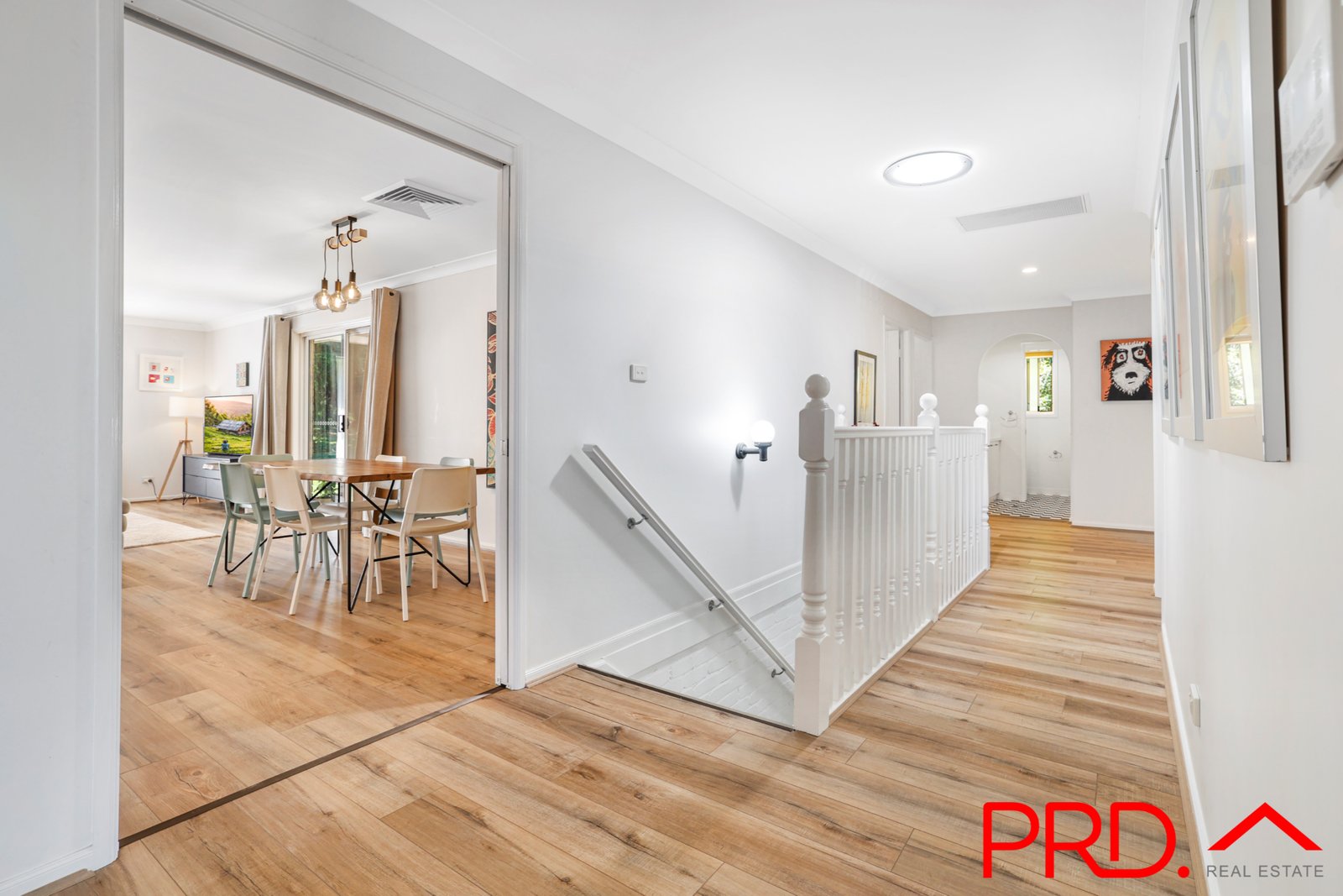 18 Valley Drive TAMWORTH 5