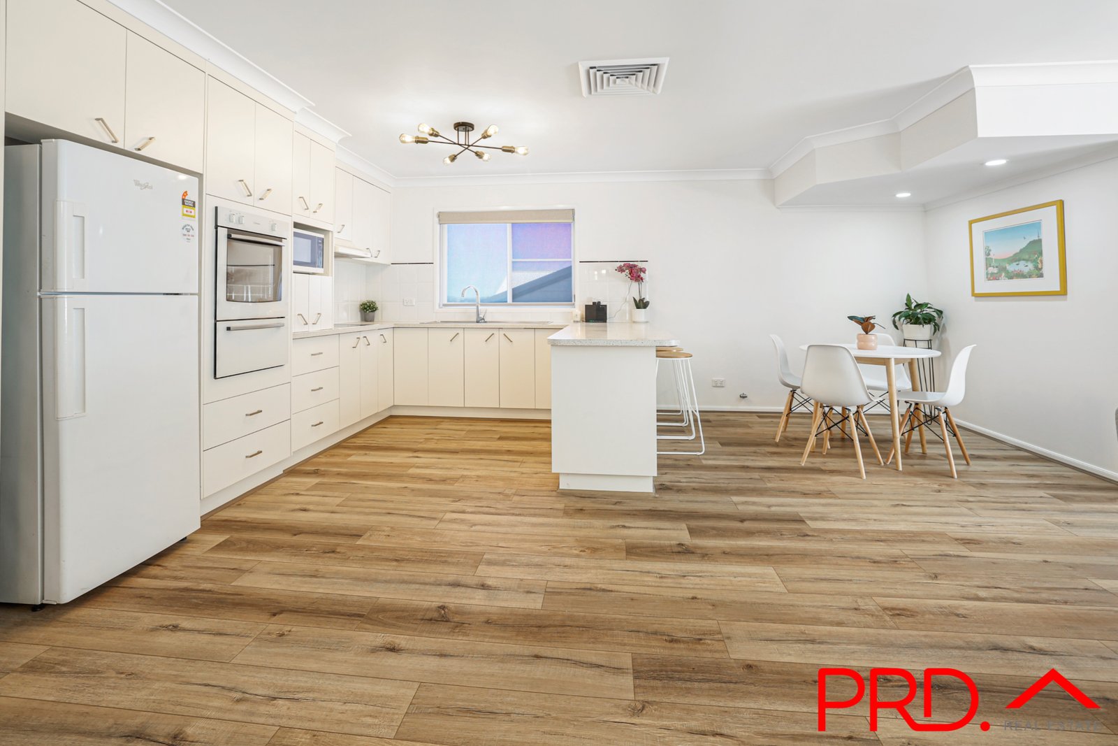 18 Valley Drive TAMWORTH 14