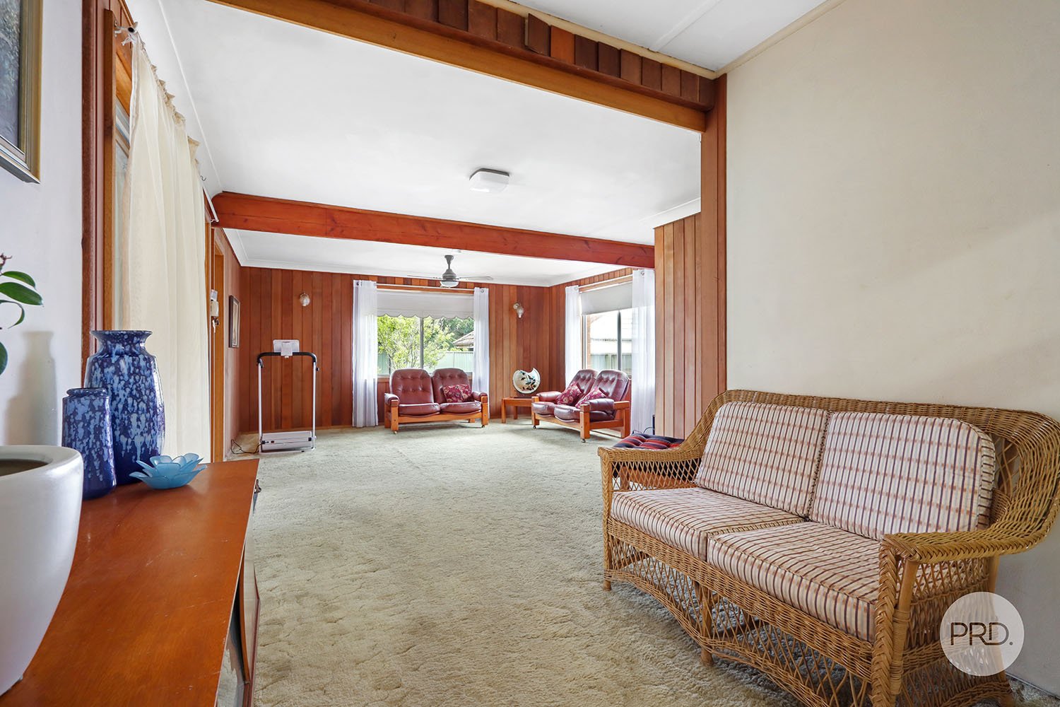 18 Vanessa Street BEVERLY HILLS 2