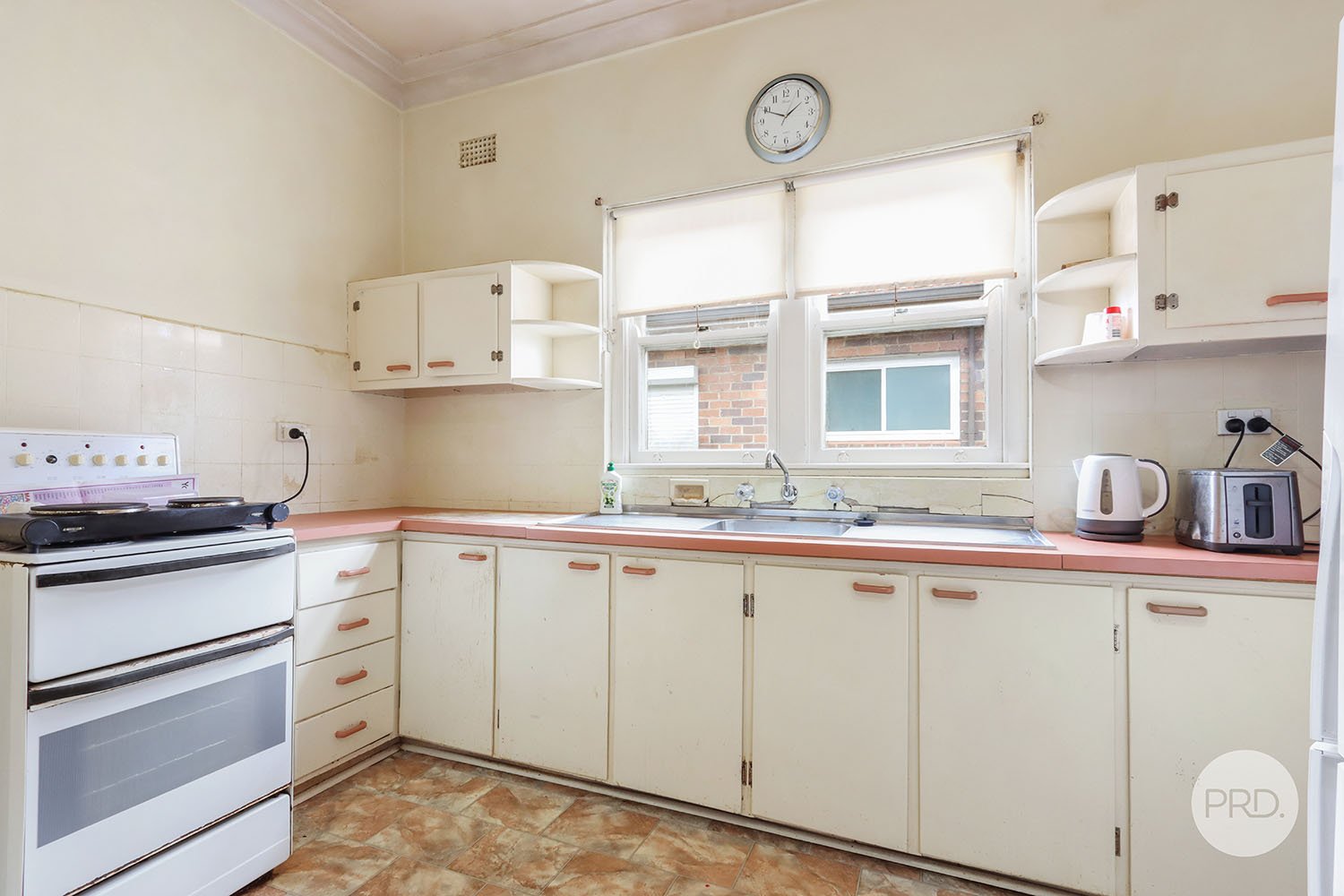 18 Vanessa Street BEVERLY HILLS 3