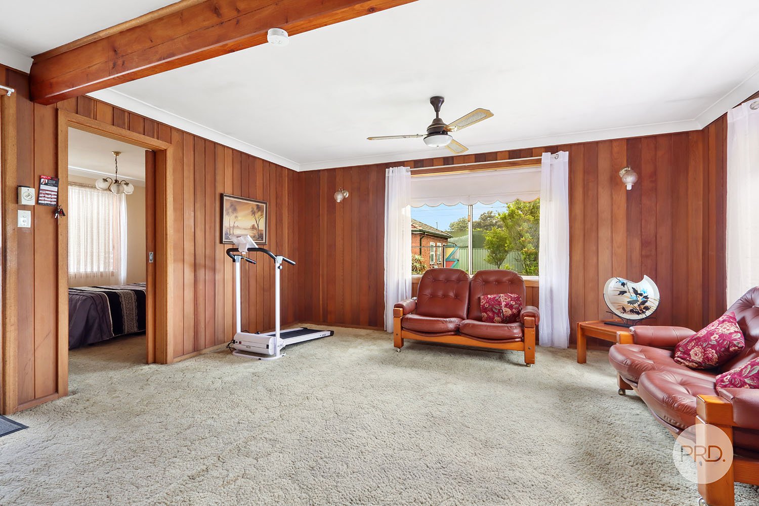 18 Vanessa Street BEVERLY HILLS 4